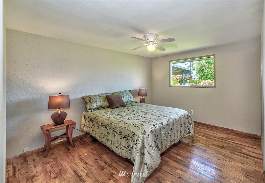 17697 Greenacres Road Mount Vernon, WA 98273 - Photo 8 of 13 Gallery Image 8