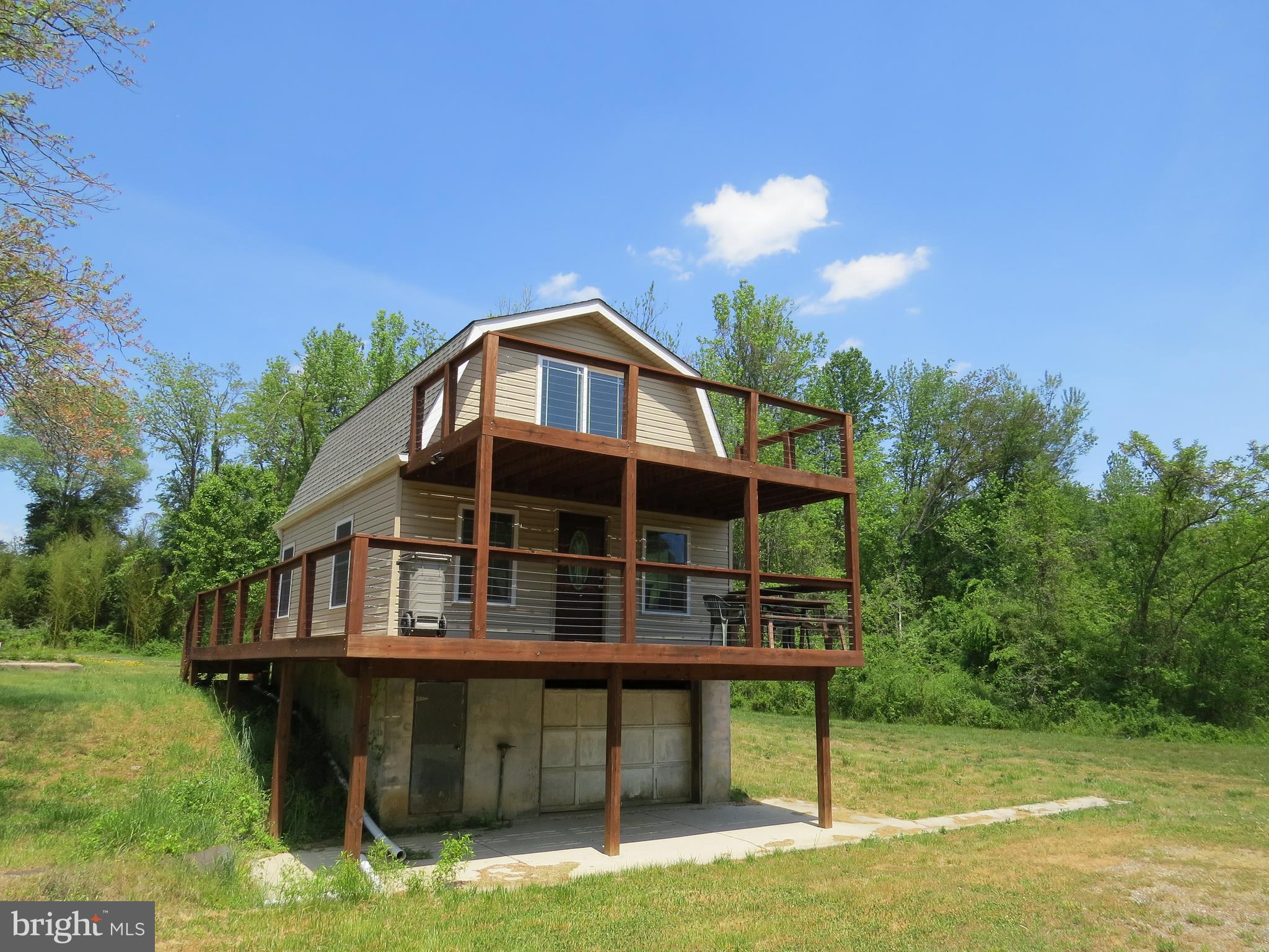 2553 Davidsonville Road Gambrills, MD 21054 - Photo 4 of 33