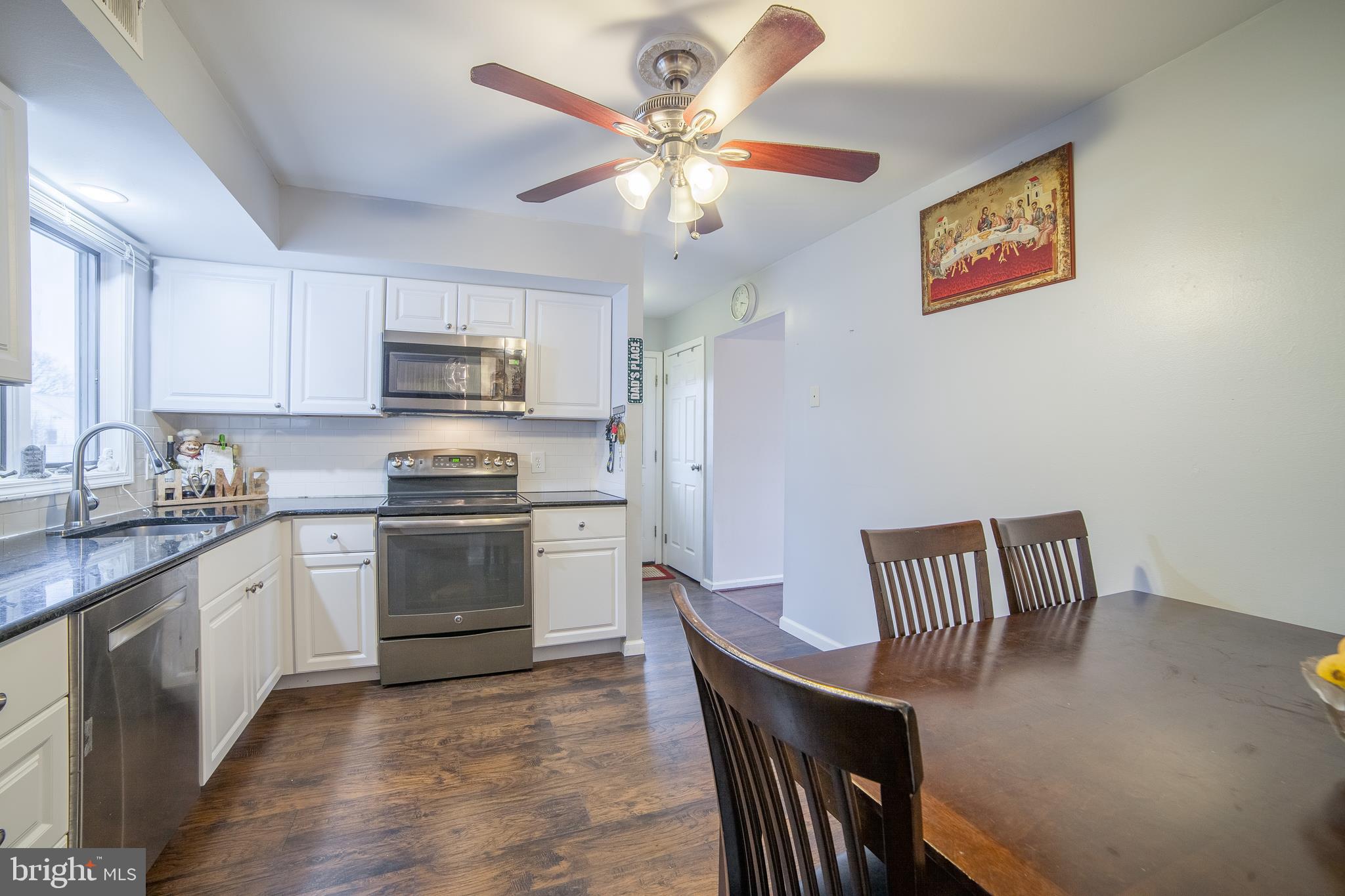 9 West Belair Road Ridley Park, PA 19078 - Photo 21 of 48 New Electric Stove
