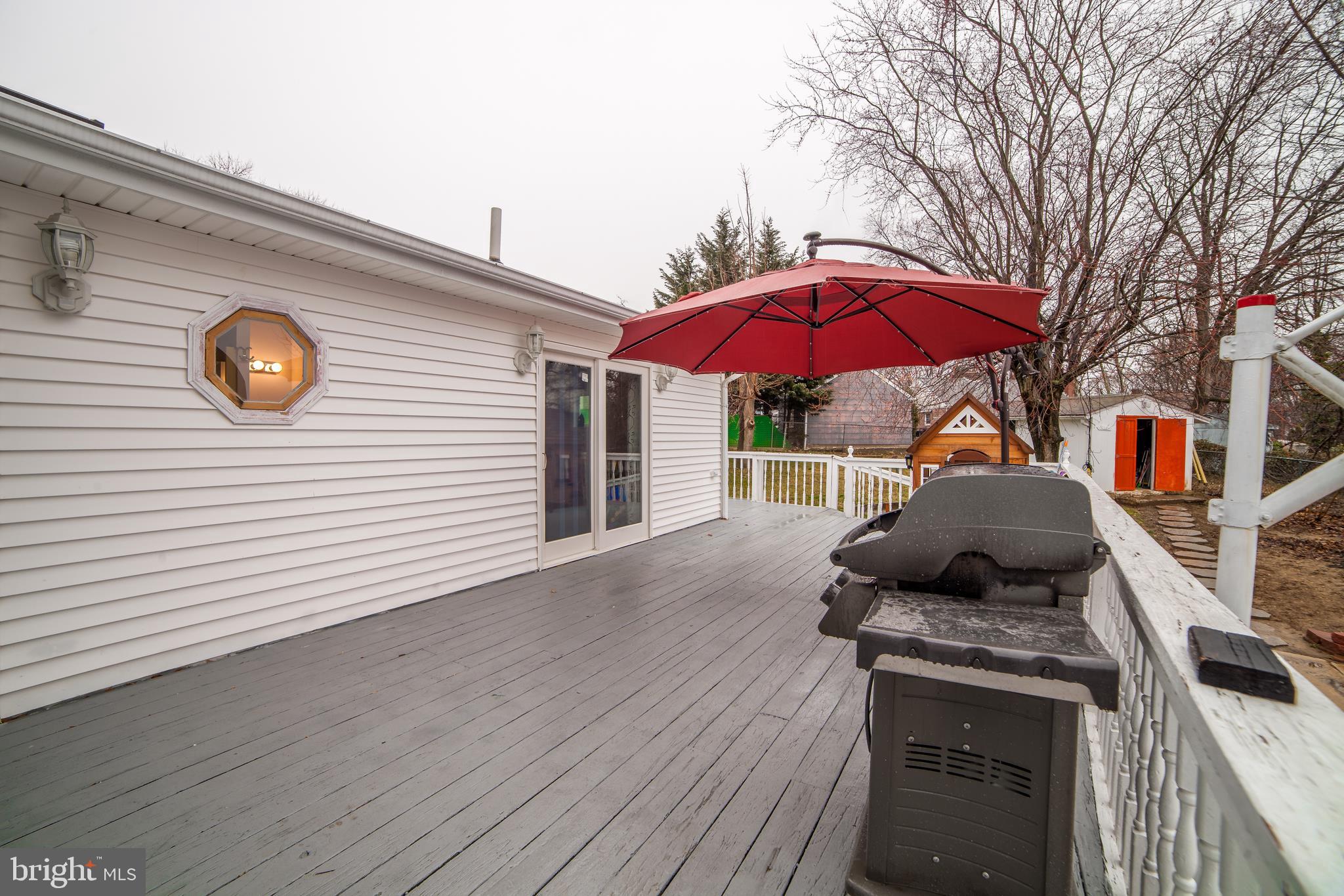 9 West Belair Road Ridley Park, PA 19078 - Photo 5 of 48 Incredible Wrap Around Deck