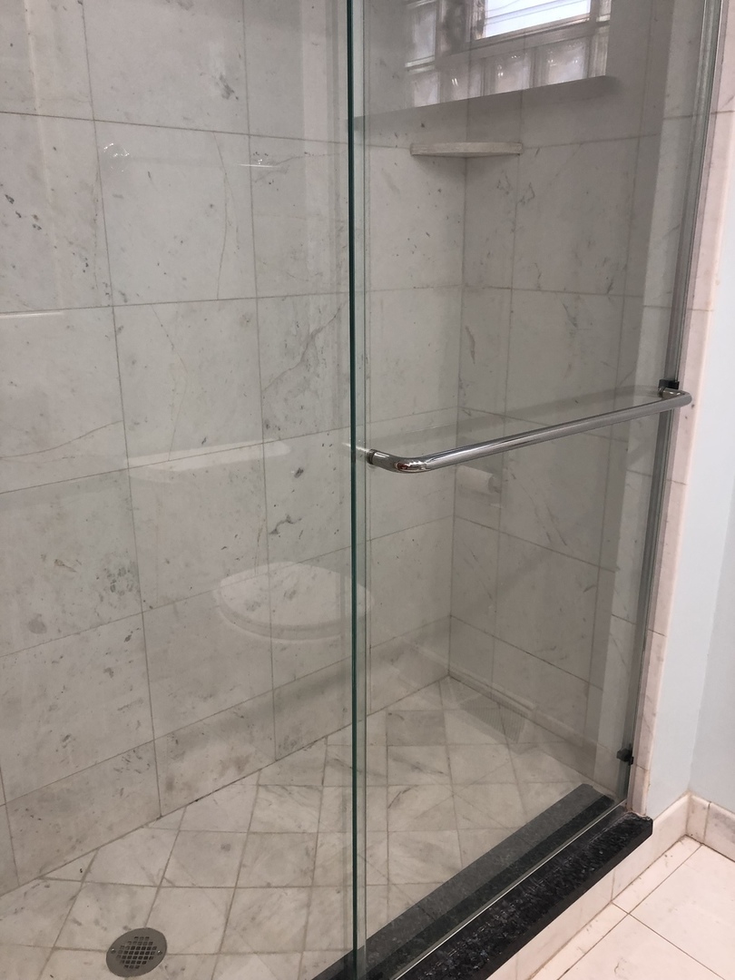 2443 South 3rd Avenue North Riverside, IL 60546 - Photo 8 of 24