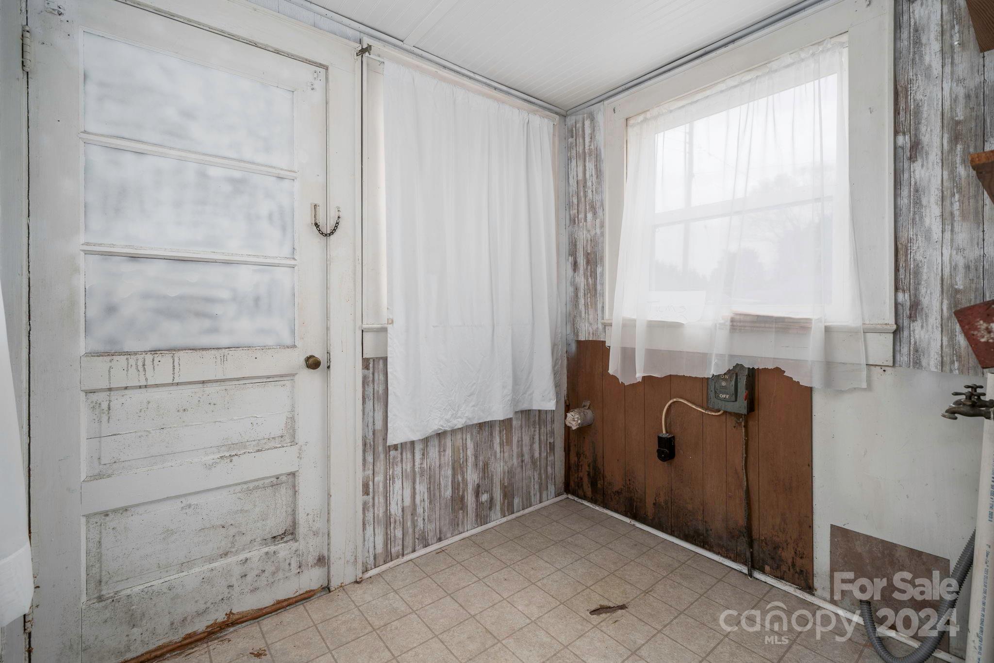 1503 County Home Road Conover, NC 28613 - Photo 17 of 33 Gallery Image 17