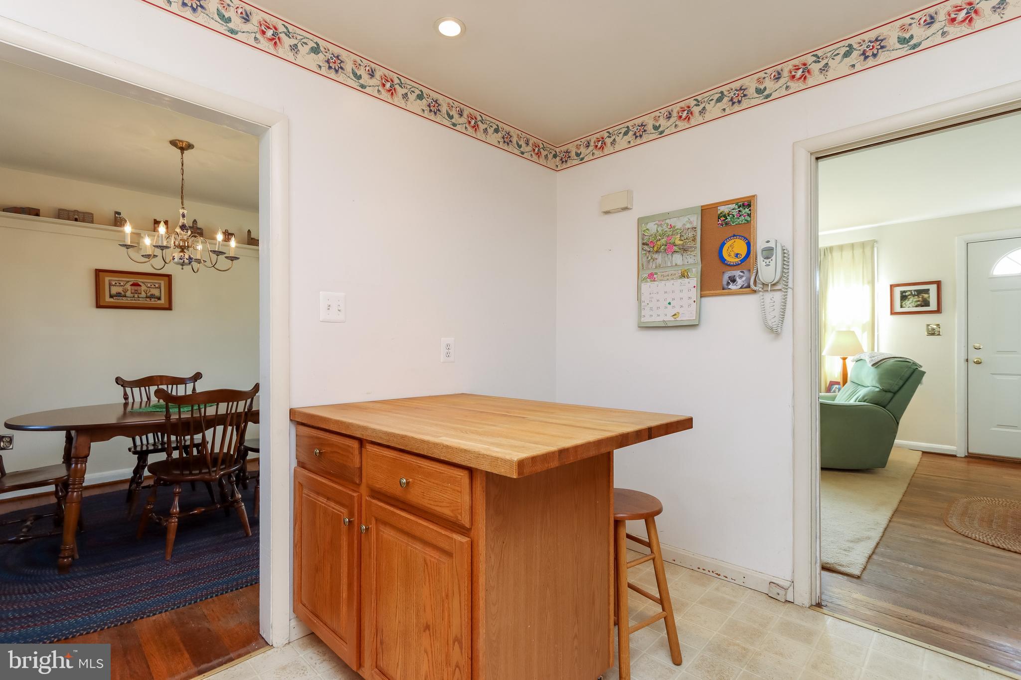 606 Southmont Road Baltimore, MD 21228 - Photo 14 of 35 Gallery Image 14