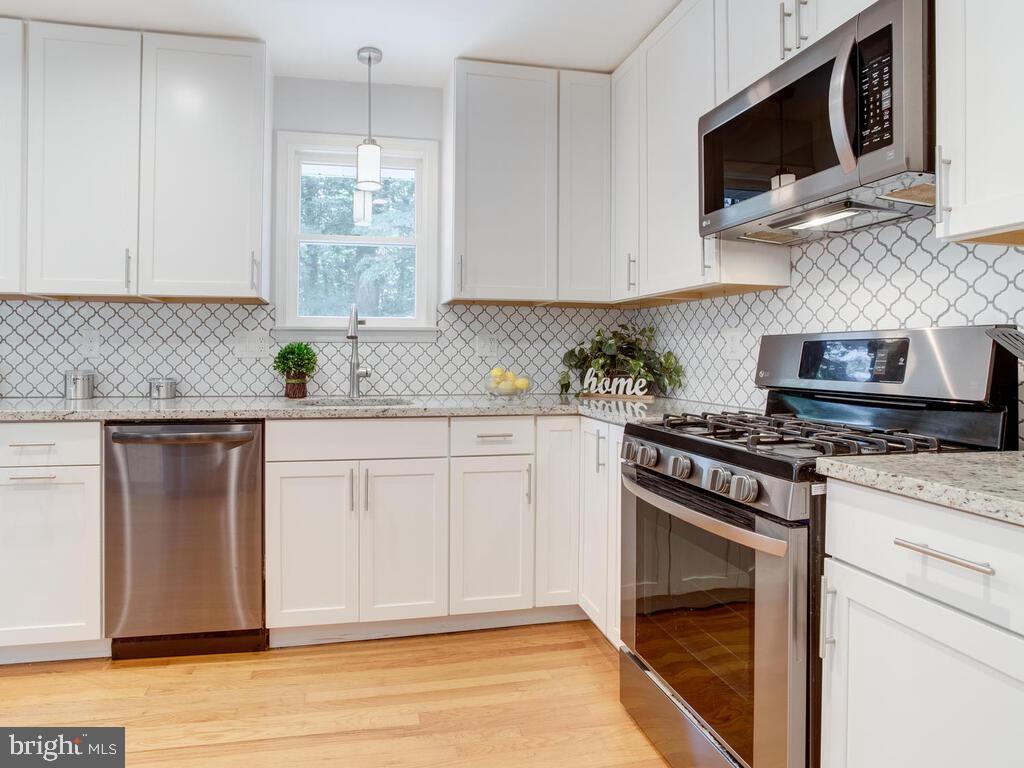 8 Roe Lane Arnold, MD 21012 - Photo 8 of 43 Gallery Image 8