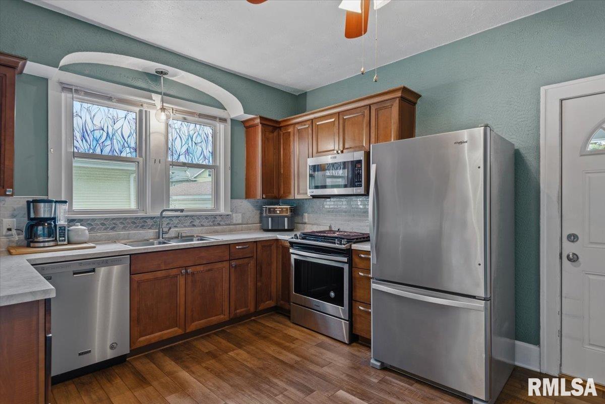 905 South State Street Springfield, IL 62704 - Photo 12 of 27 Gallery Image 12