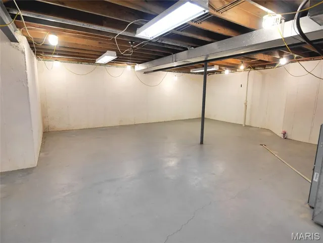 $169,900 | 2252 Riverwood Trails Drive, Florissant, MO 63031