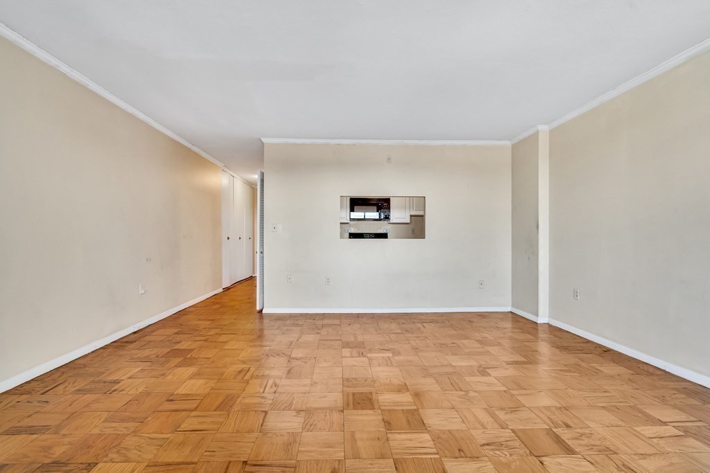 6 Whittier Place, Unit 7P Boston, MA 02114 - Photo 12 of 39