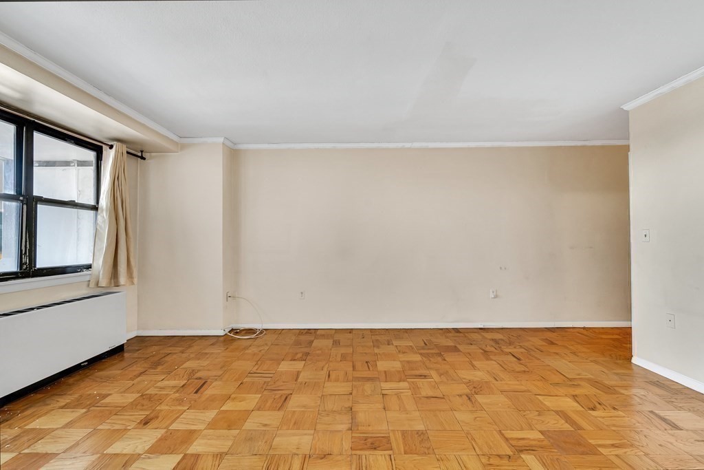 6 Whittier Place, Unit 7P Boston, MA 02114 - Photo 13 of 39