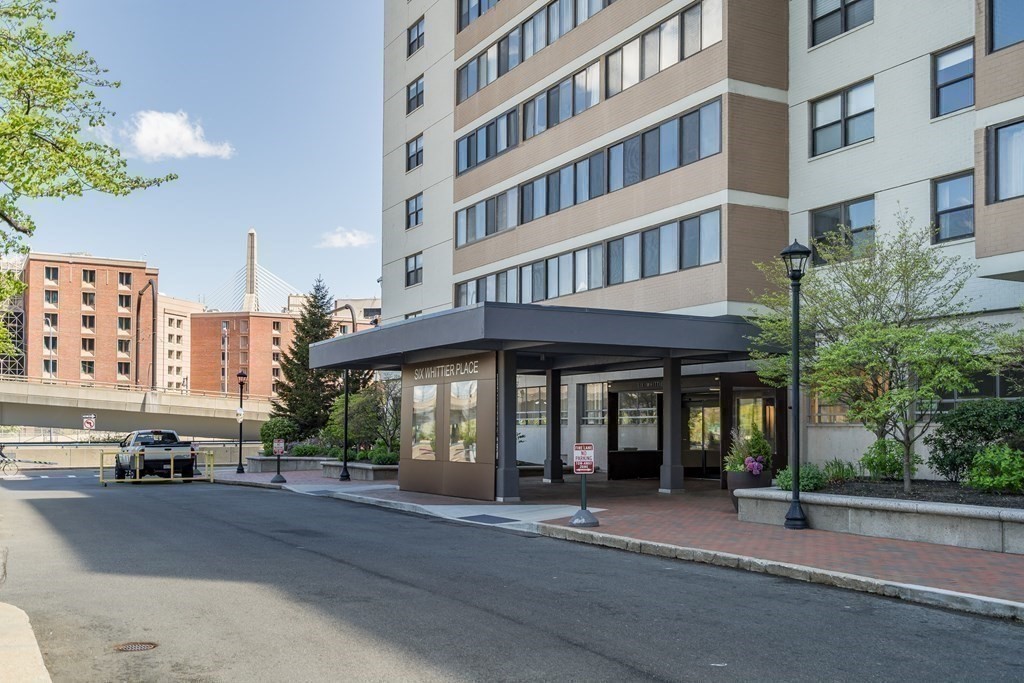 6 Whittier Place, Unit 7P Boston, MA 02114 - Photo 37 of 39