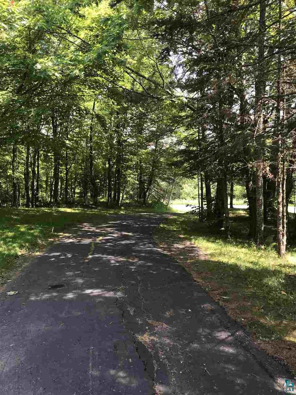 2709 Lindahl Road Proctor, MN 55810 - Photo 15 of 17 Blacktop circle drive