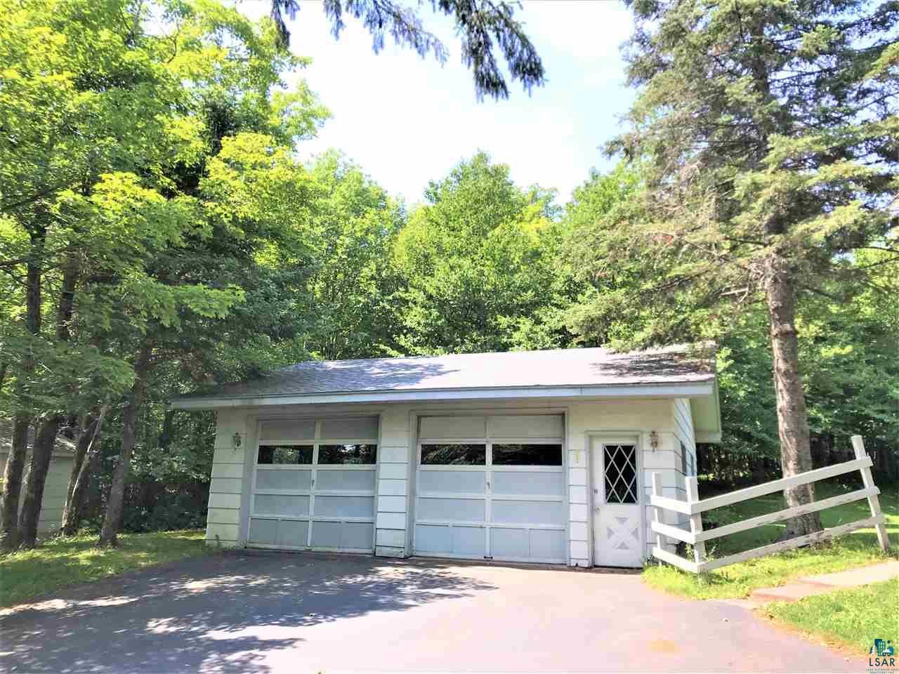 2709 Lindahl Road Proctor, MN 55810 - Photo 10 of 17 26x28 garage