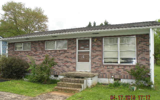 82 Third Street Andrews, NC 28901 - Photo 1 of 1 Main View