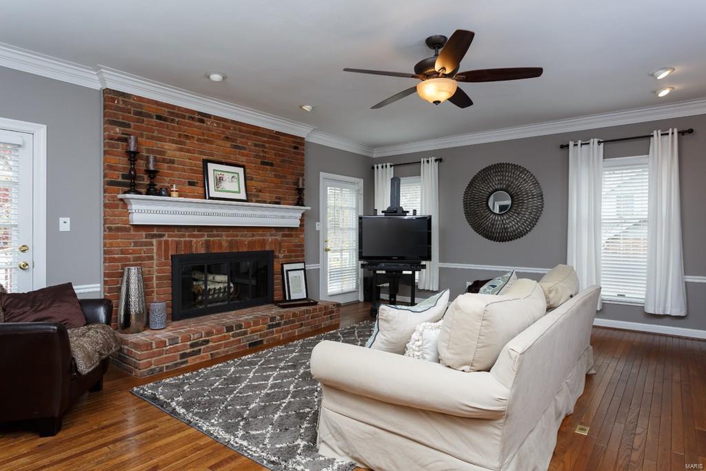 15993 Wetherburn Road Chesterfield, MO 63017 - Photo 5 of 29 Gallery Image 5