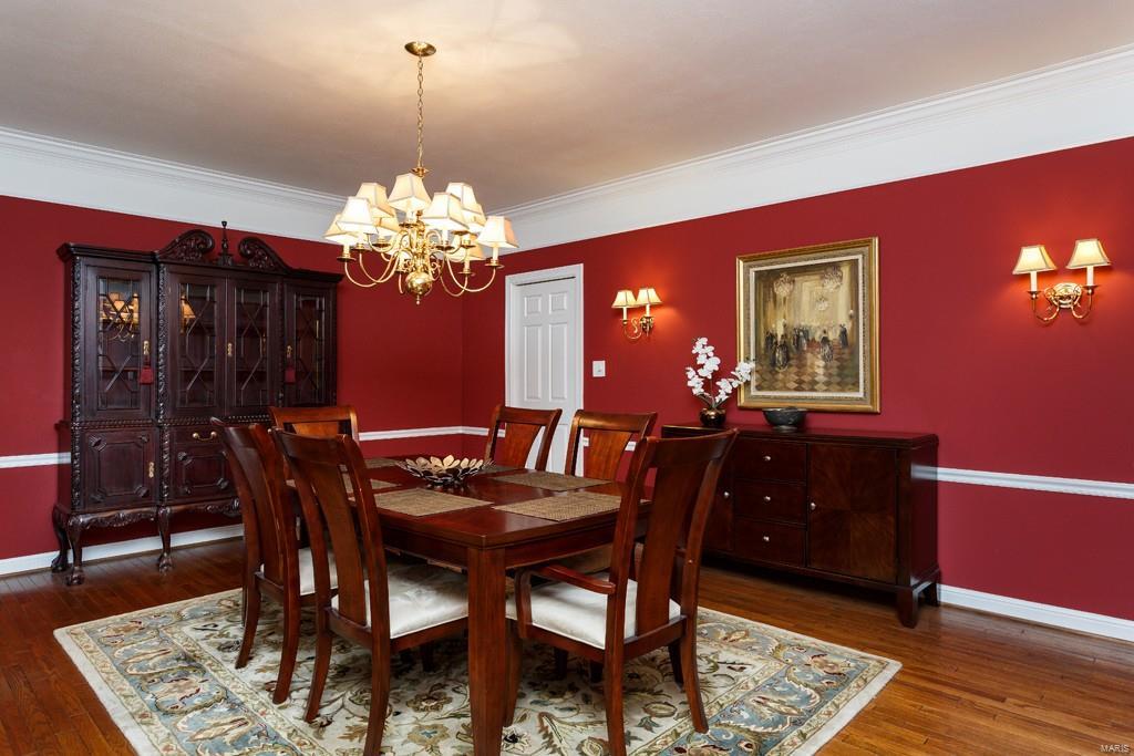 15993 Wetherburn Road Chesterfield, MO 63017 - Photo 9 of 29 Gallery Image 9