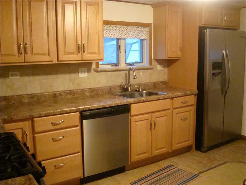 877 Creek Road Bolivar, PA 15923 - Photo 12 of 20 Kitchen.