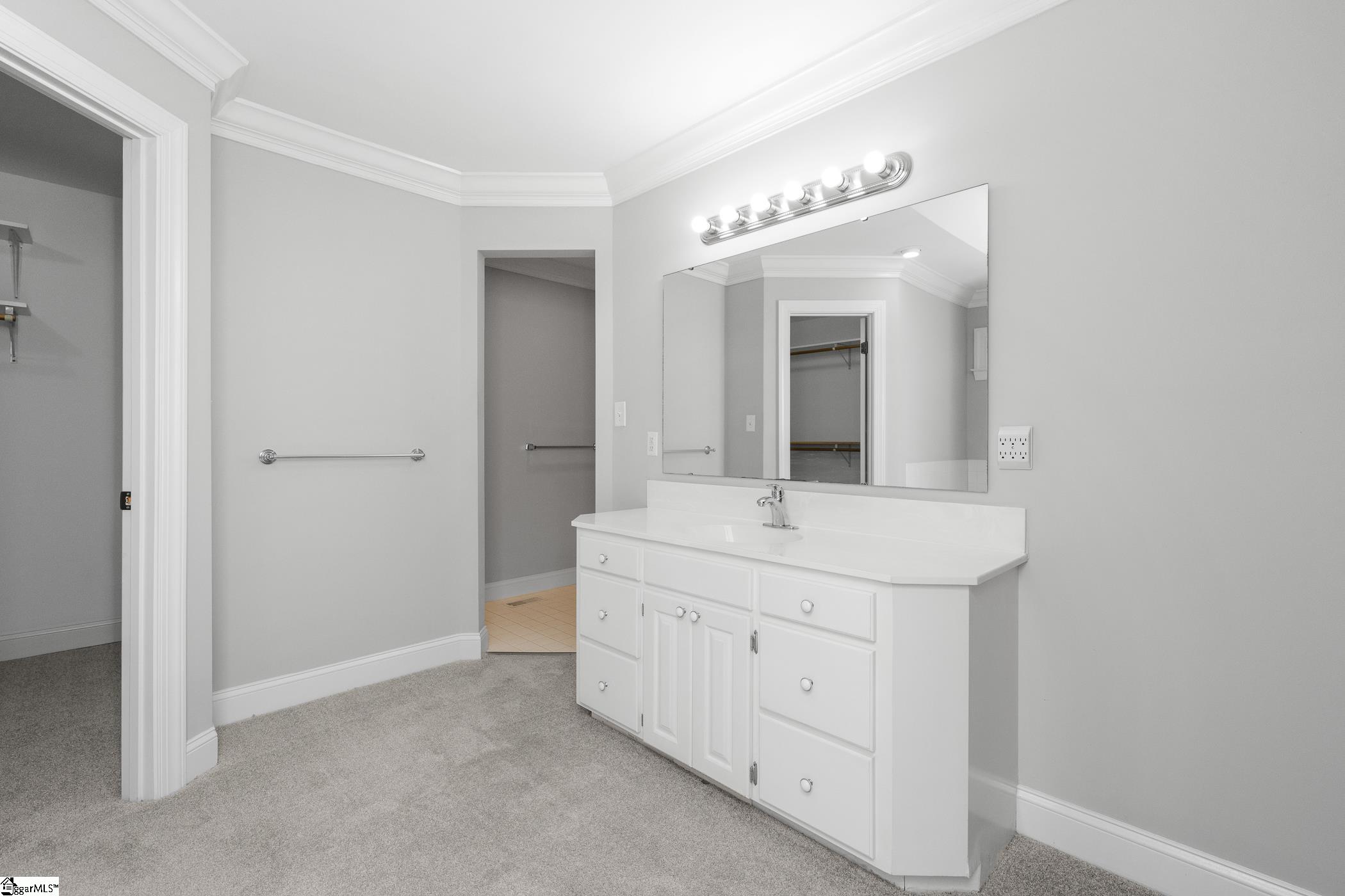 110 Robin Road Simpsonville, SC 29681 - Photo 24 of 30 Gallery Image 24
