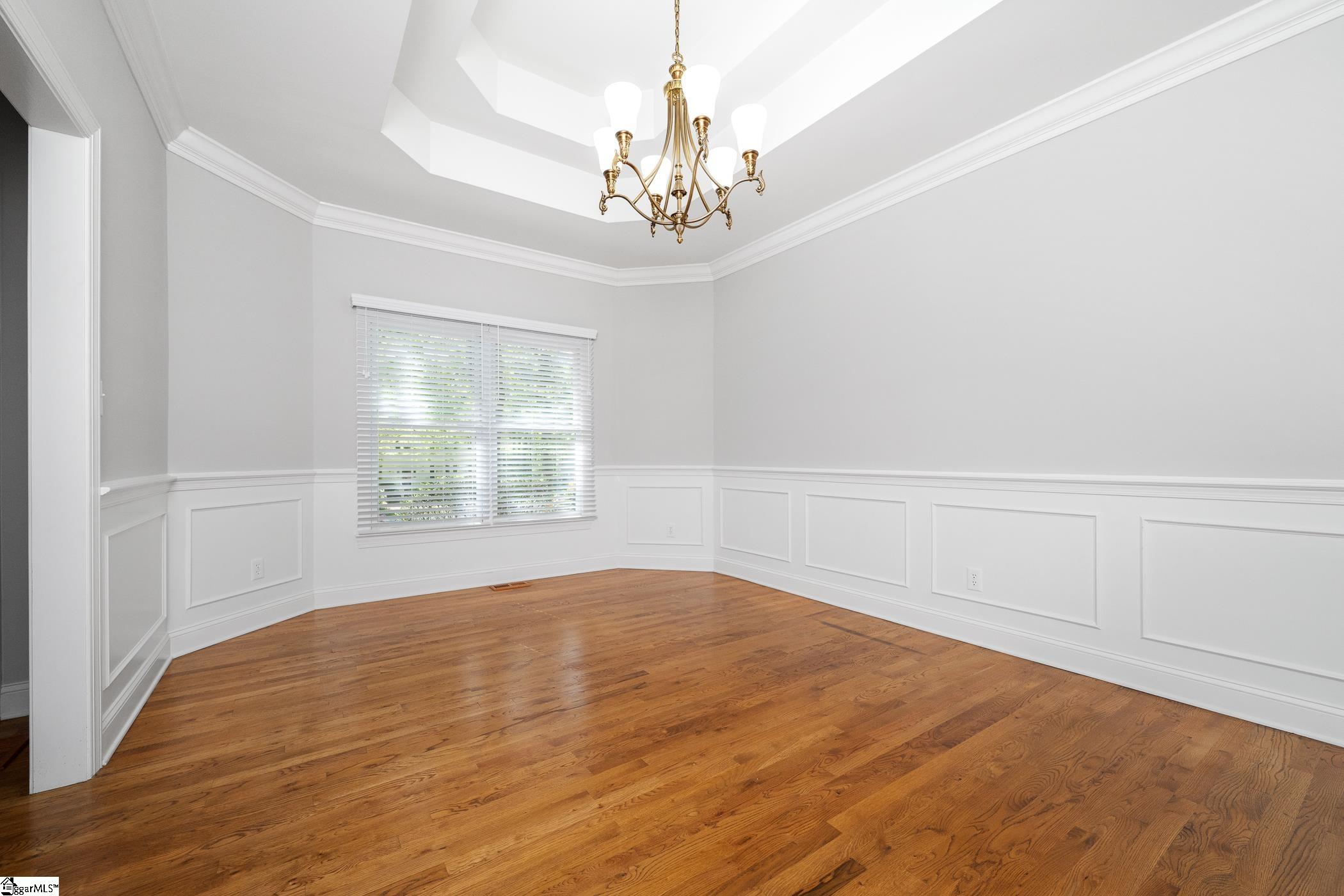 110 Robin Road Simpsonville, SC 29681 - Photo 7 of 30 Gallery Image 7