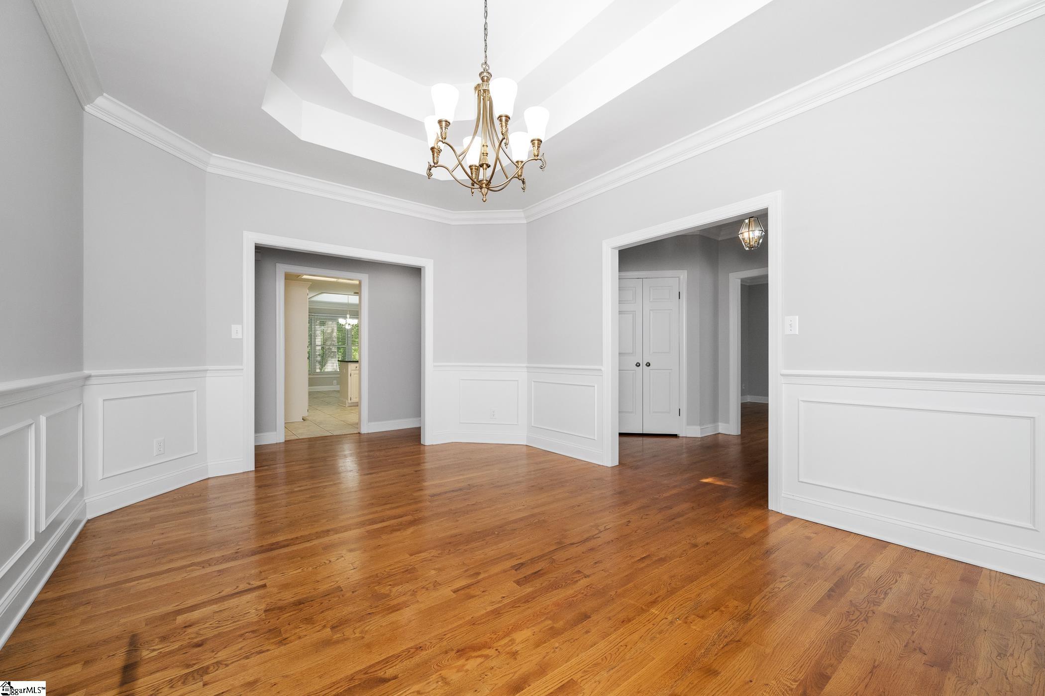 110 Robin Road Simpsonville, SC 29681 - Photo 8 of 30 Gallery Image 8
