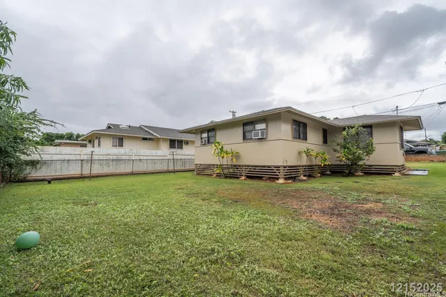 $3,295 | 1438 Kaleilani Street, Pearl City, HI 96782