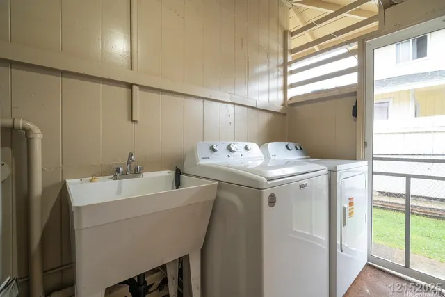 $3,295 | 1438 Kaleilani Street, Pearl City, HI 96782