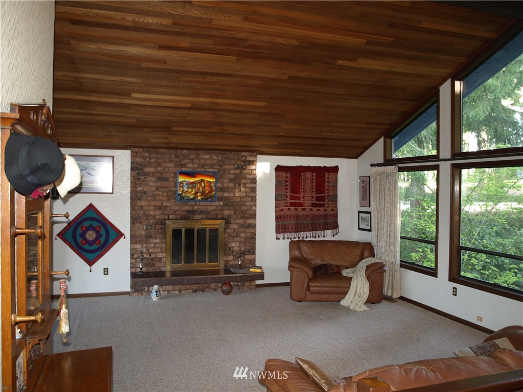 555 Southeast Prospect Street Chehalis, WA 98532 - Photo 3 of 23 Gallery Image 3