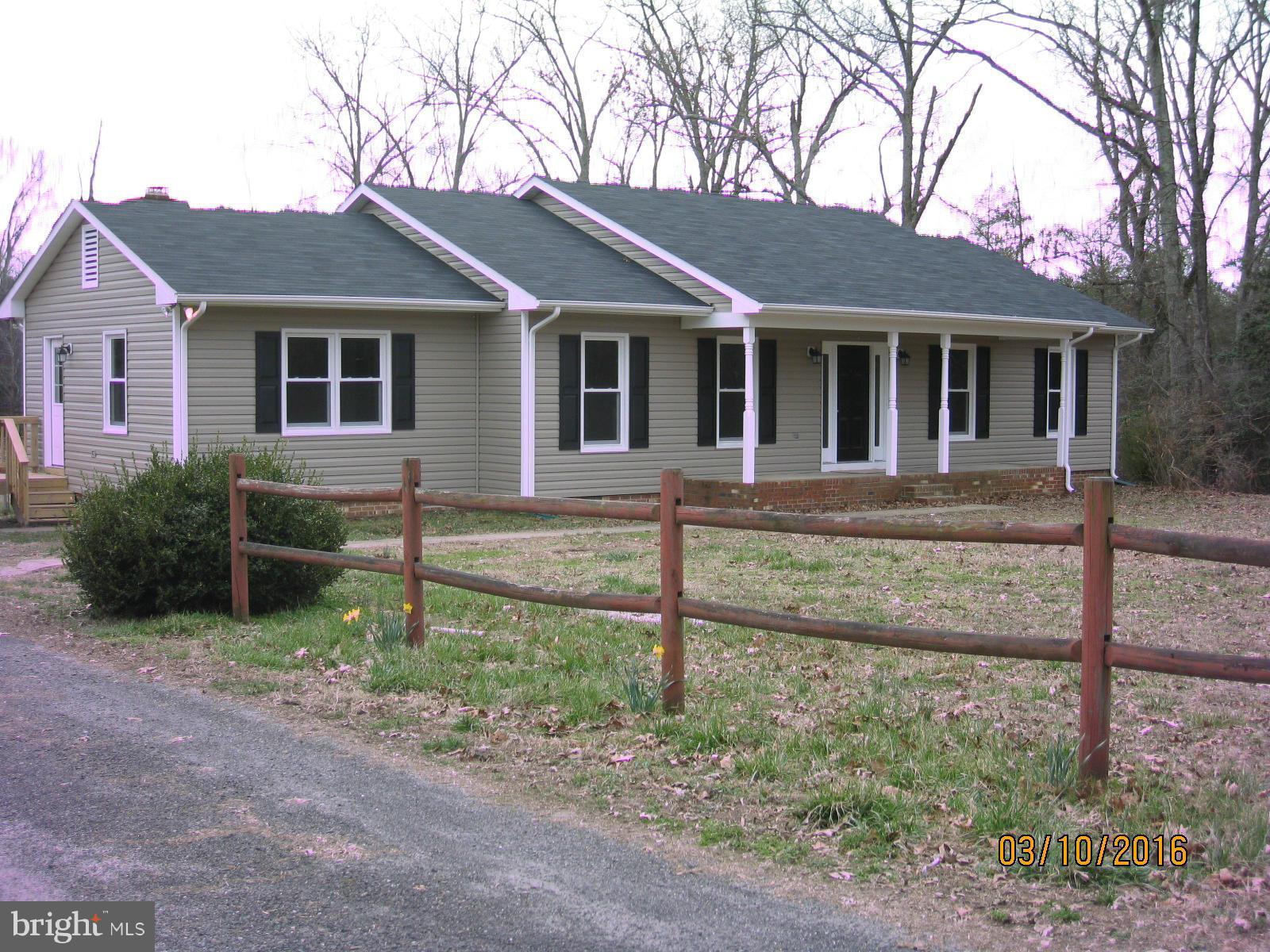 9026 Dahlgren Road King George, VA 22485 - Photo 17 of 23 Exterior (Front)