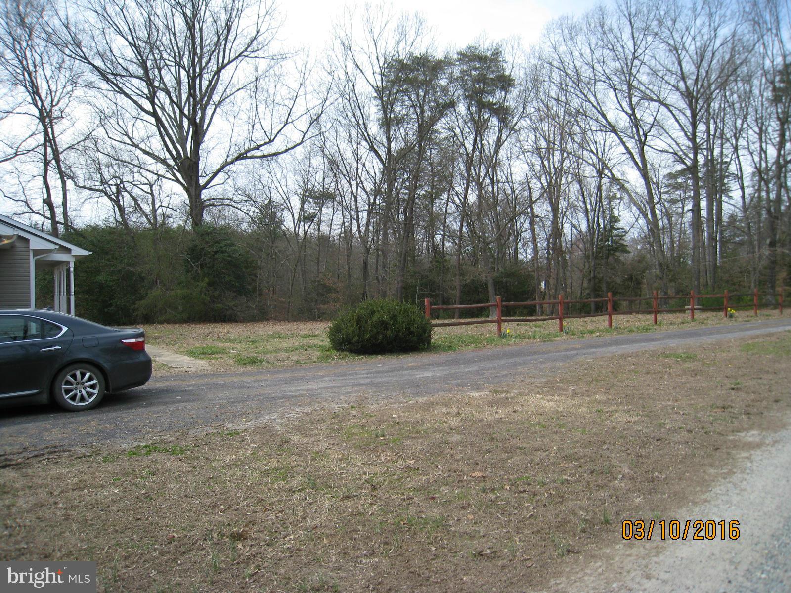 9026 Dahlgren Road King George, VA 22485 - Photo 21 of 23 Exterior (Front)