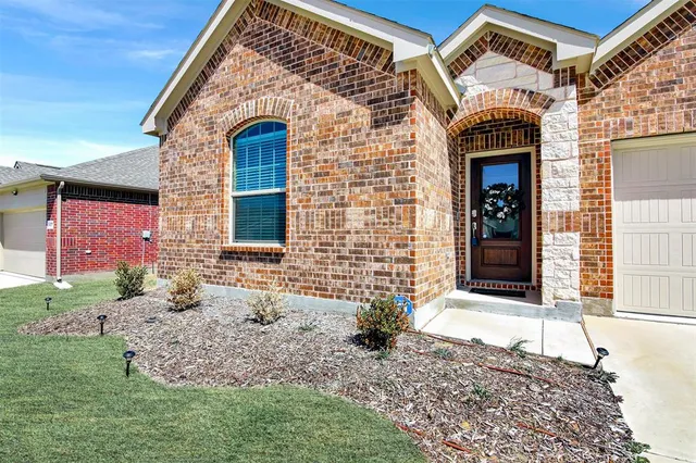 $1,900 | 409 Hackberry Street, Princeton, TX 75407