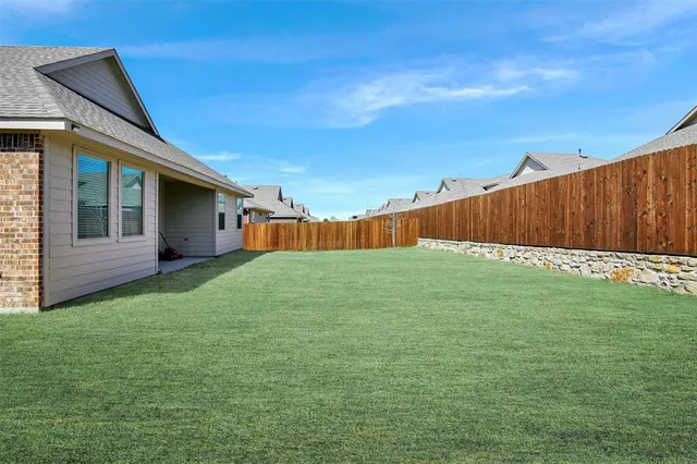 $1,900 | 409 Hackberry Street, Princeton, TX 75407