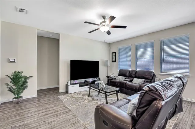 $1,900 | 409 Hackberry Street, Princeton, TX 75407