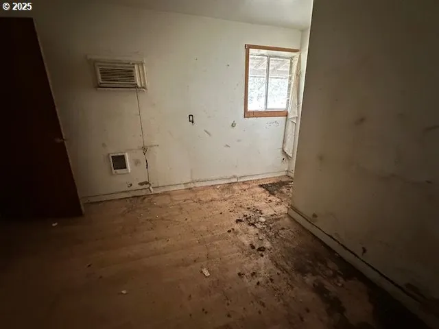 $198,000 | 1704 Highway 97, Goldendale, WA 98620