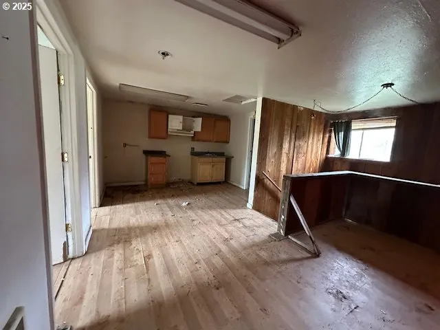 $198,000 | 1704 Highway 97, Goldendale, WA 98620