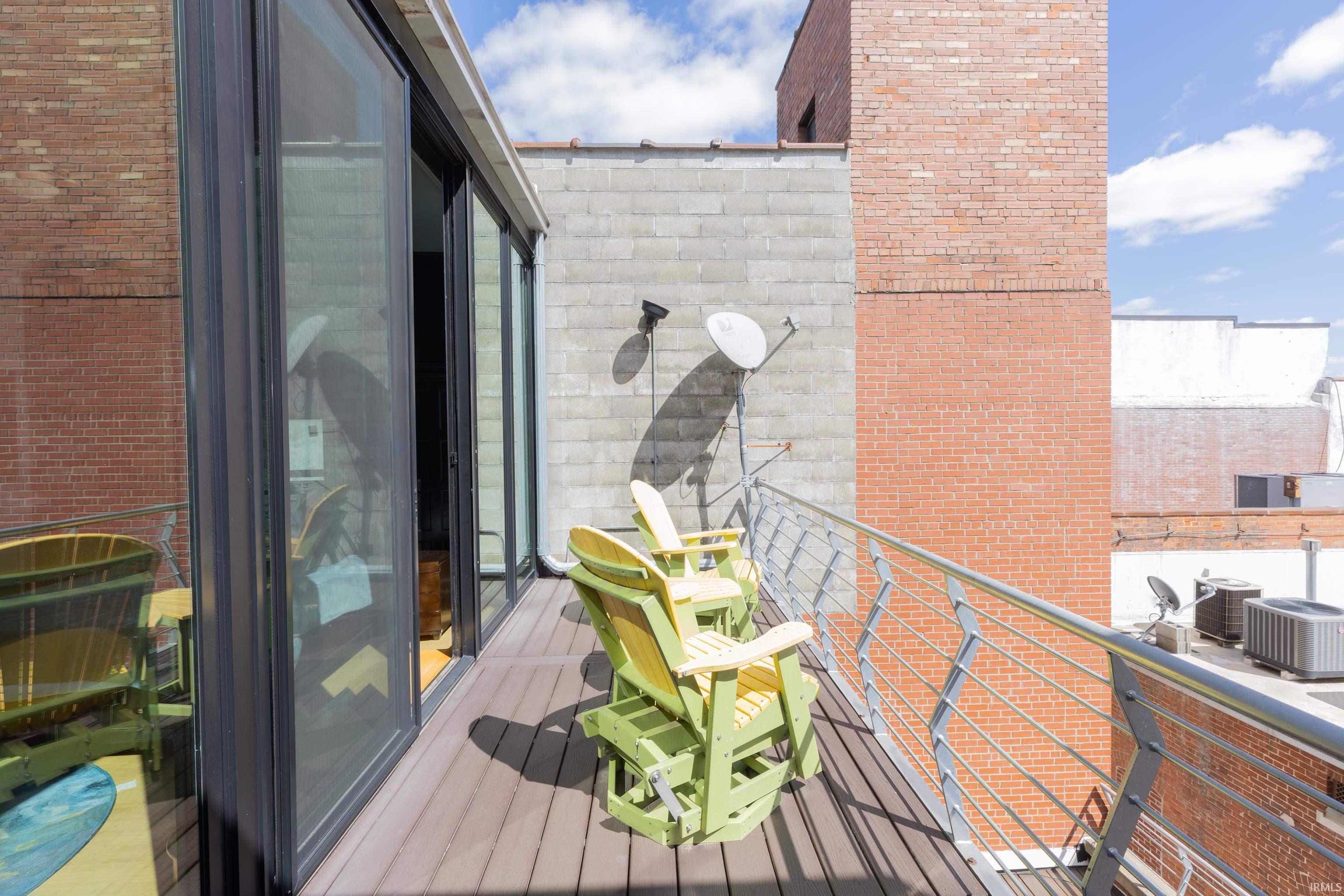 301 Main Street, Unit D Evansville, IN 47708 - Photo 15 of 23