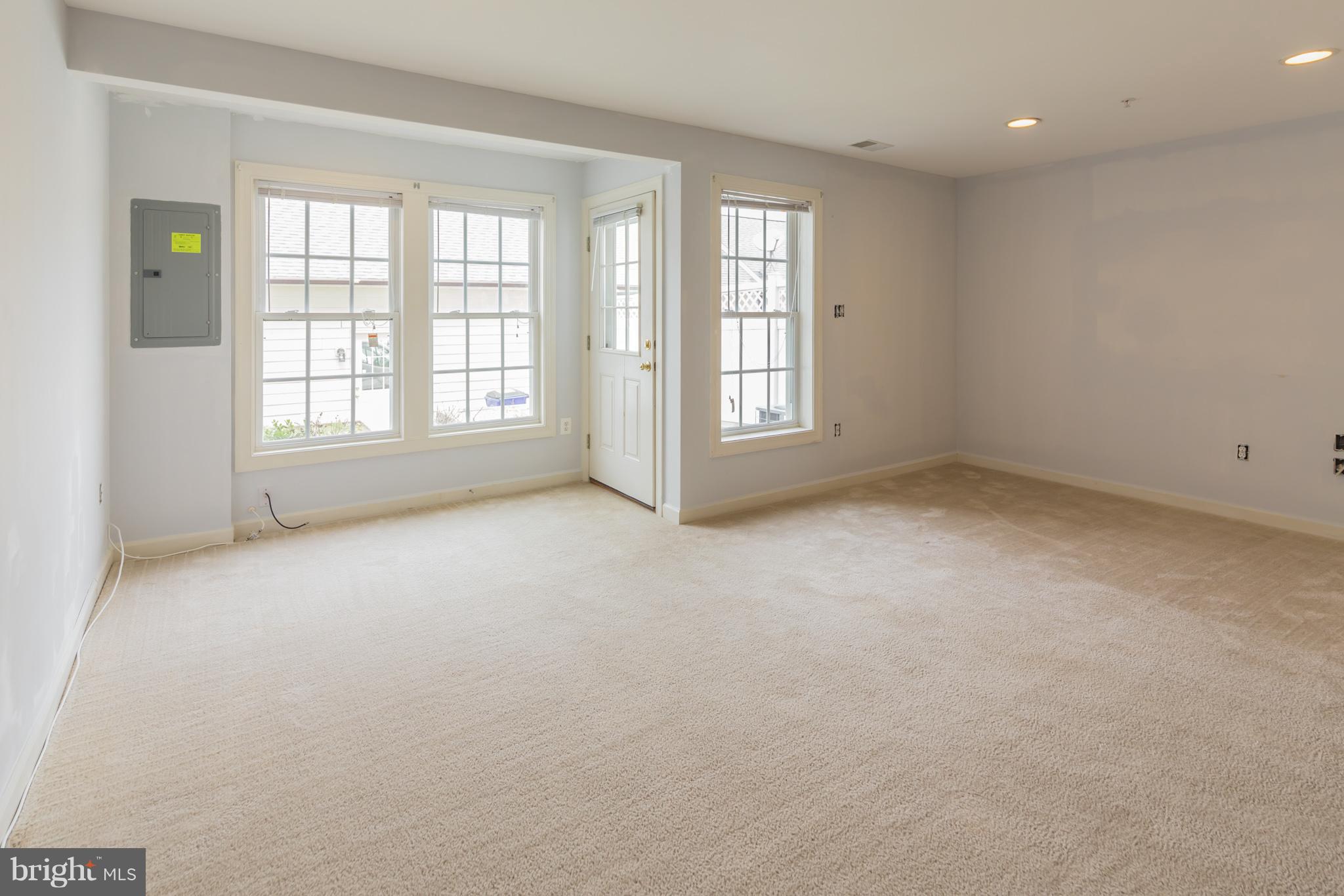 3928 Addison Woods Road Frederick, MD 21704 - Photo 13 of 53 Family Room with Bump out