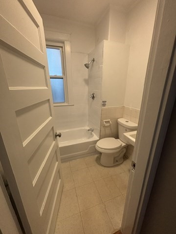 15 Fortesque Terrace, Unit 6 Lynn, MA 01902 - Photo 9 of 14