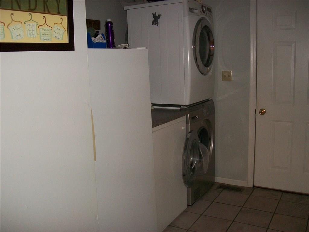 4651 Tincher Road Indianapolis, IN 46221 - Photo 9 of 14 Gallery Image 9