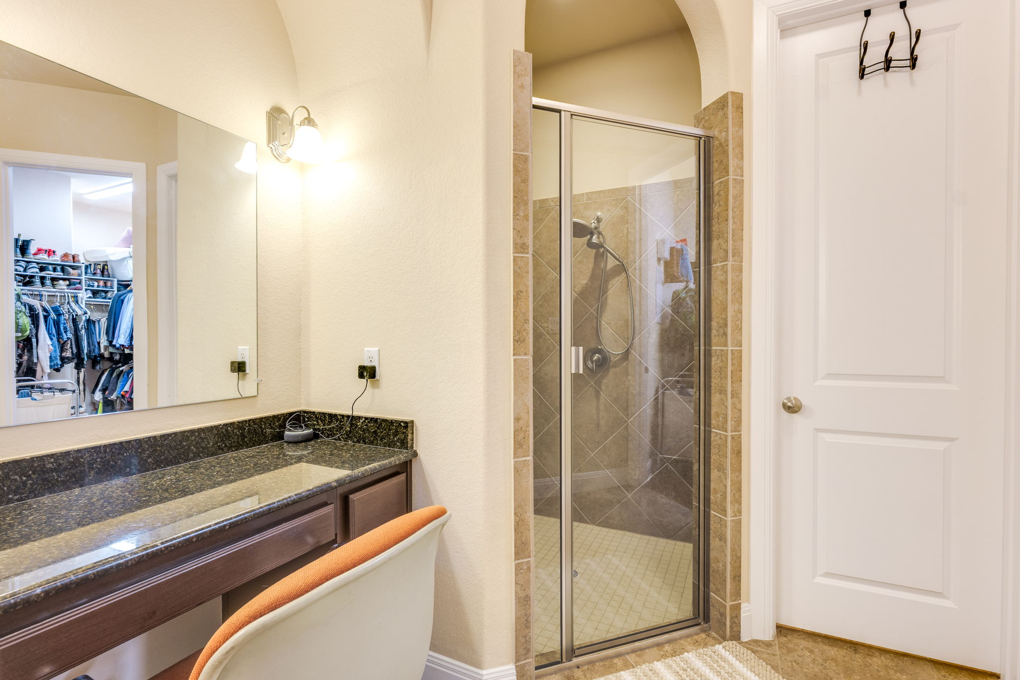 2208 Allison Way Cedar Park, TX 78613 - Photo 18 of 40 a bathroom with a bathtub and a shower