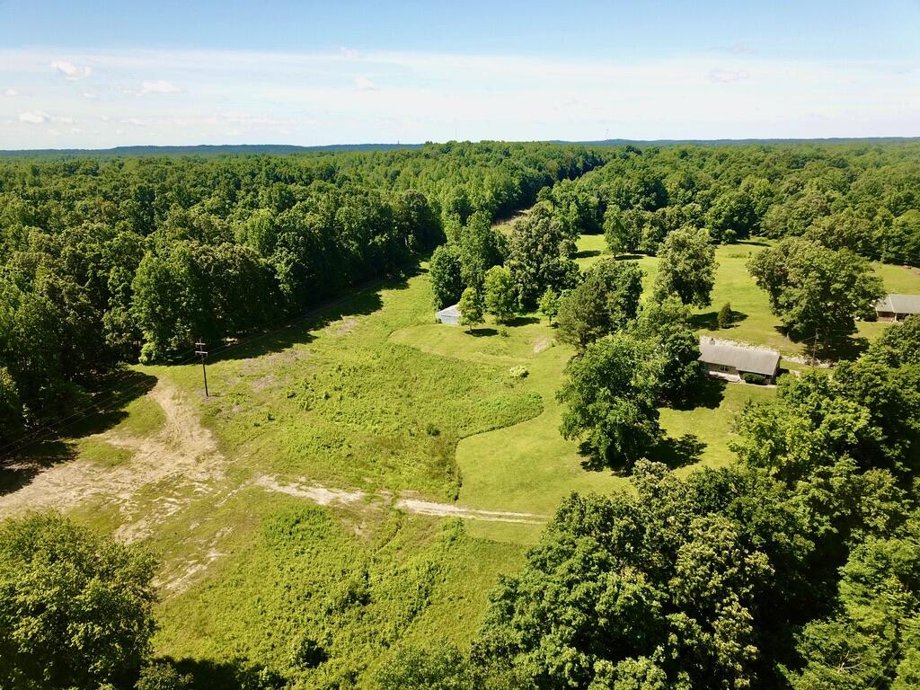 4296 Ronnie Lake Road Utica, KY 42376 - Photo 25 of 43 1EAB81FE-BAC2-48AE-8E31-F65E8FE90272_1_1