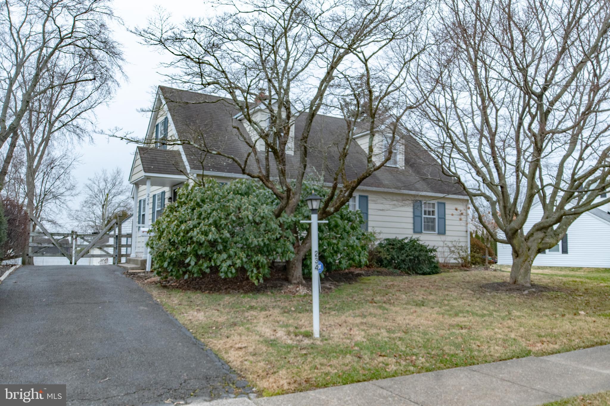 234 Overlook Road Ambler, PA 19002 - Photo 3 of 34 Private Drive