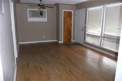3062 North Center Road Flint, MI 48506 - Photo 3 of 9 20115729-2.JPG