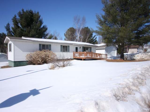 307 Sumac Trail Rhinelander, WI 54501 - Photo 2 of 13 Gallery Image 2