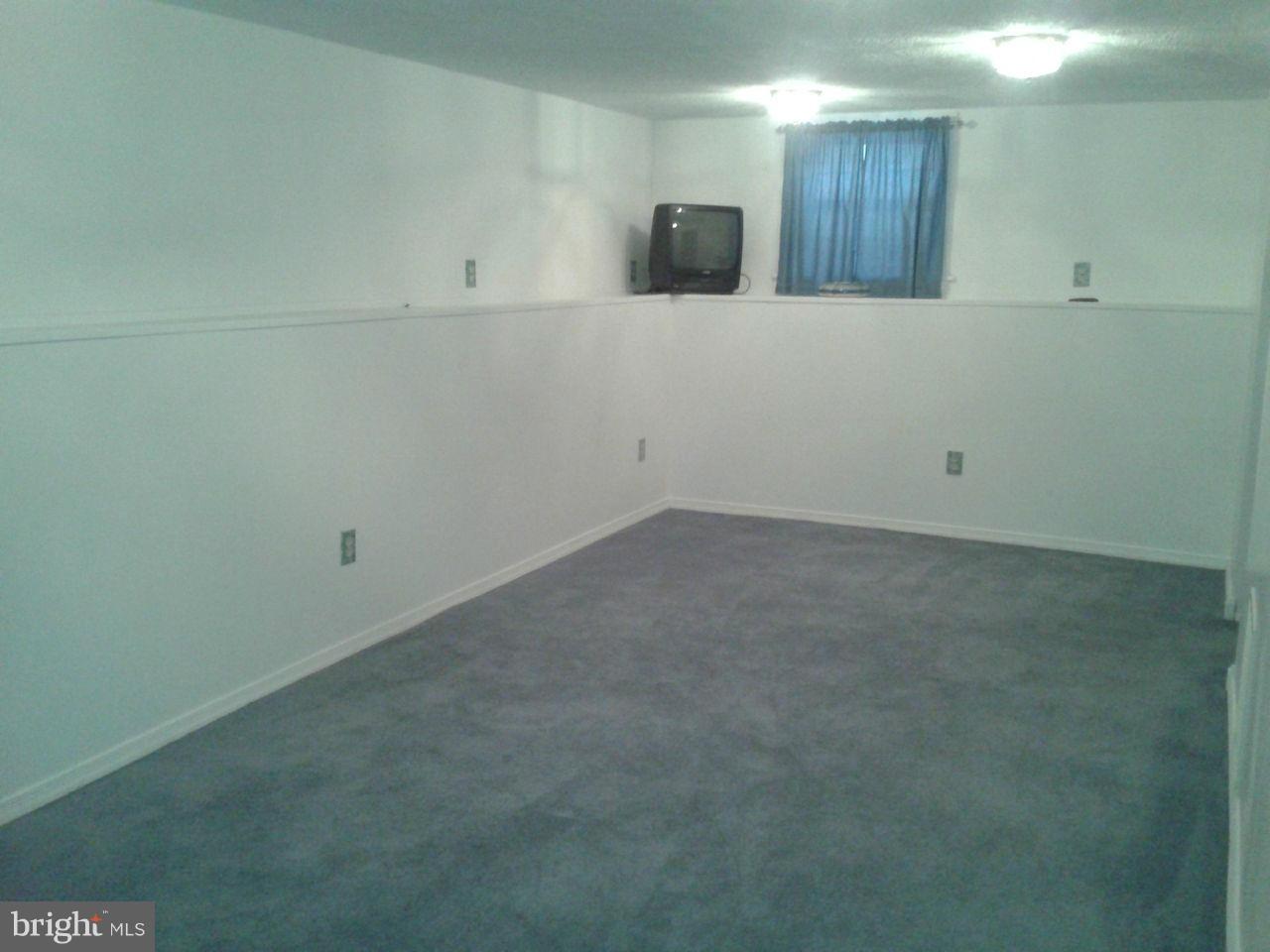 7808 East Shore Road Pasadena, MD 21122 - Photo 20 of 30 Interior (General)