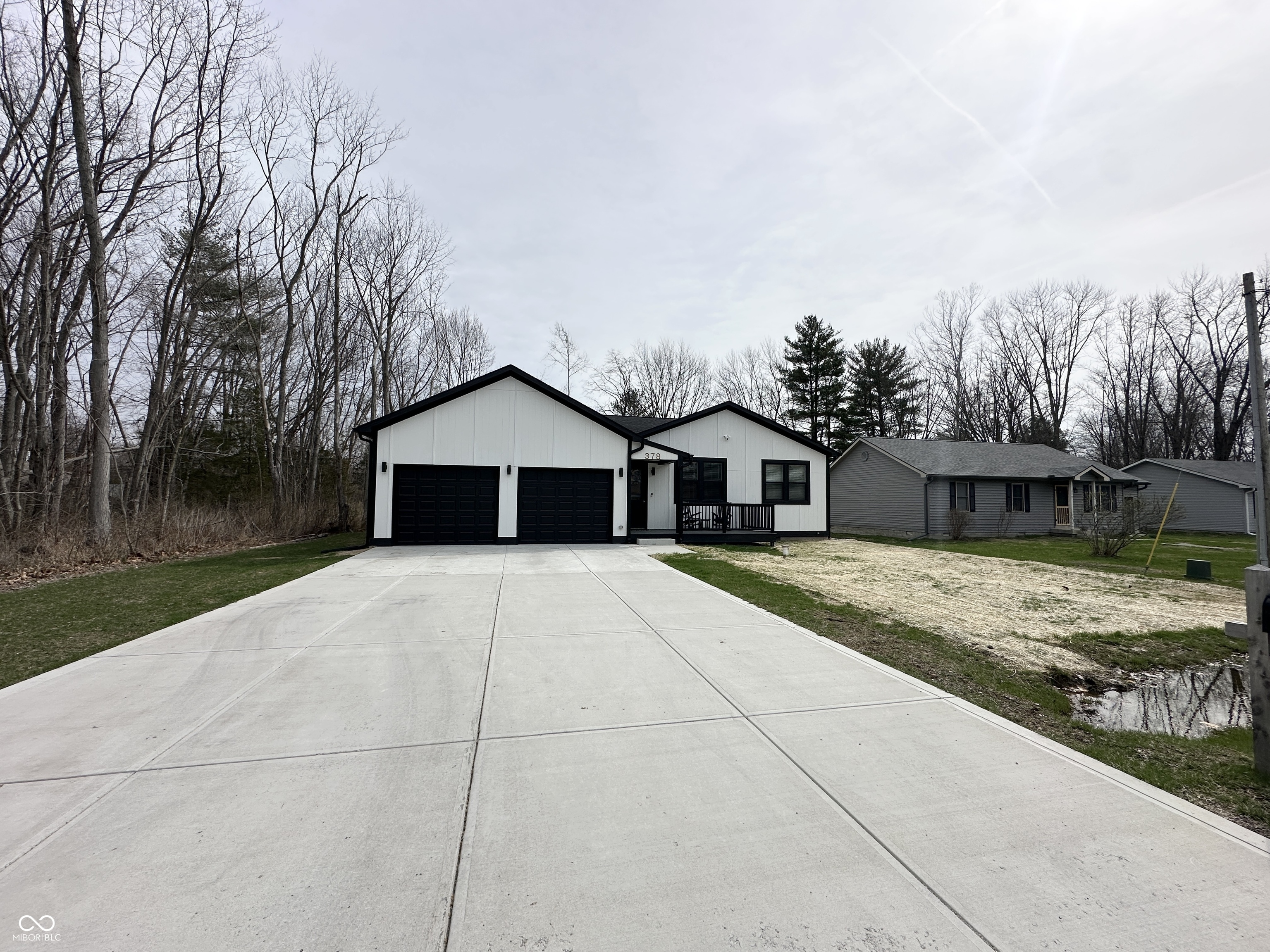 378 Mill Spring Court Fillmore, IN 46128 - Photo 5 of 75