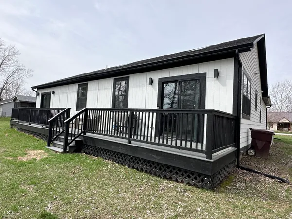 $375,000 | 378 Mill Spring Court, Fillmore, IN 46128