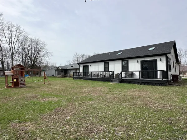 $375,000 | 378 Mill Spring Court, Fillmore, IN 46128