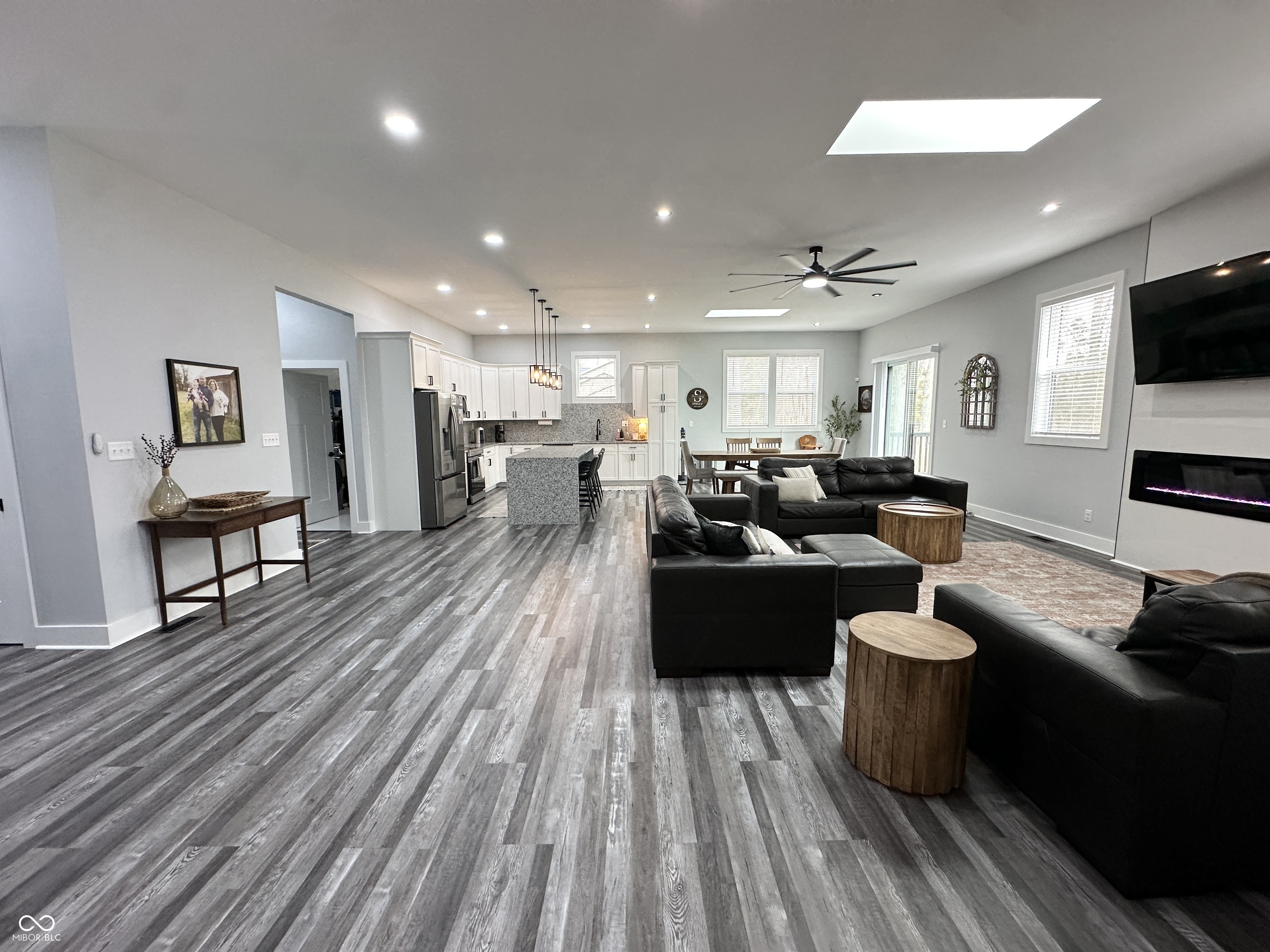 378 Mill Spring Court Fillmore, IN 46128 - Photo 7 of 75