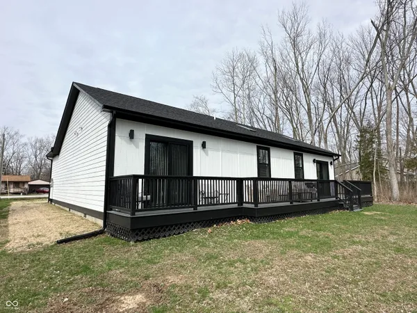 $375,000 | 378 Mill Spring Court, Fillmore, IN 46128