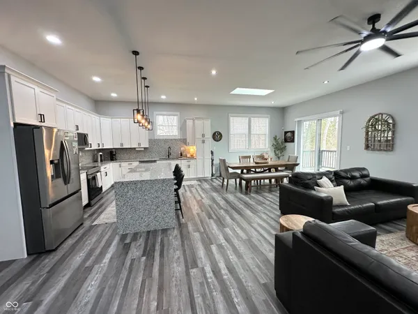 $375,000 | 378 Mill Spring Court, Fillmore, IN 46128