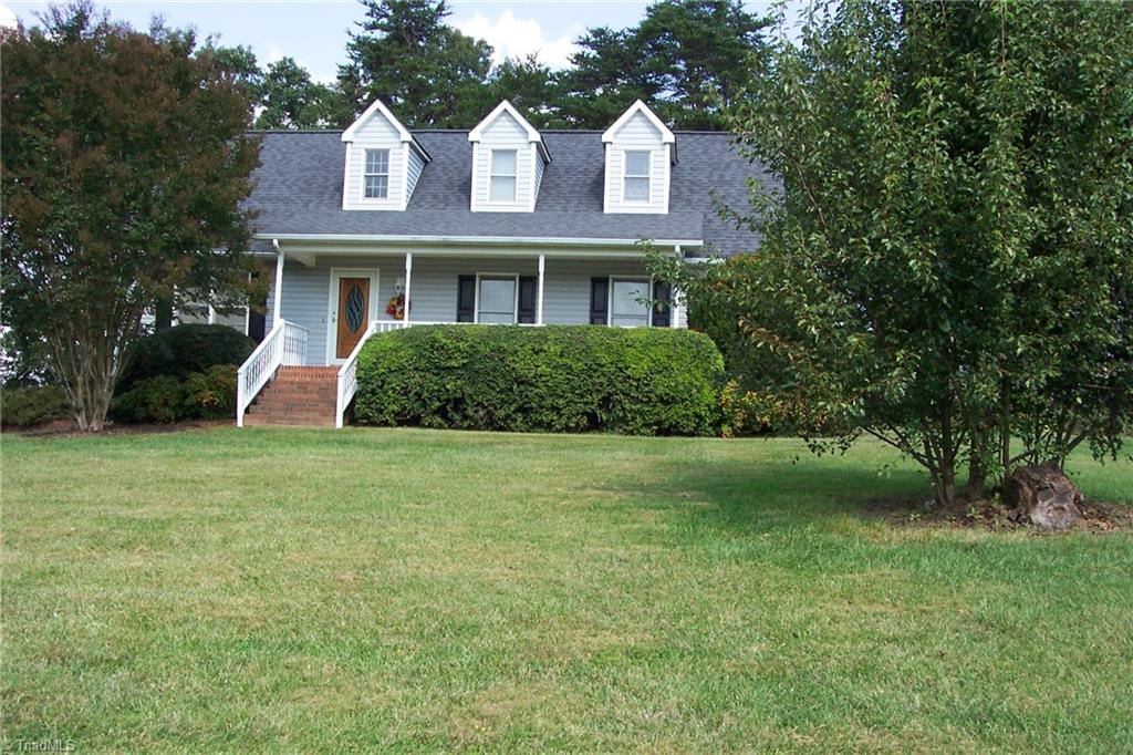 176 Simmons Road Pilot Mountain, NC 27041 - Photo 1 of 16 FRONT