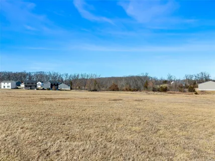 $129,900 | 2 Brune Business Park Court, Unit 5A, Warrenton, MO 63383